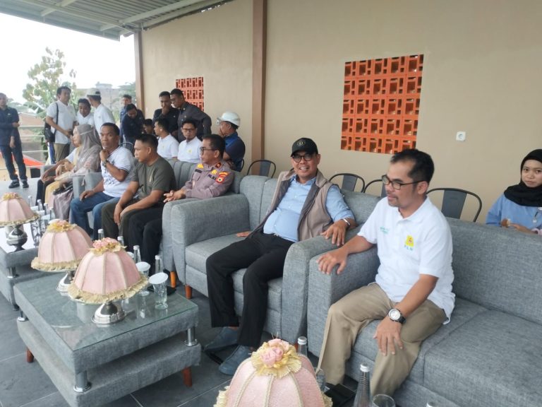 Wabup Edy Manaf Buka PLN Mobile Mini Soccer Tournament