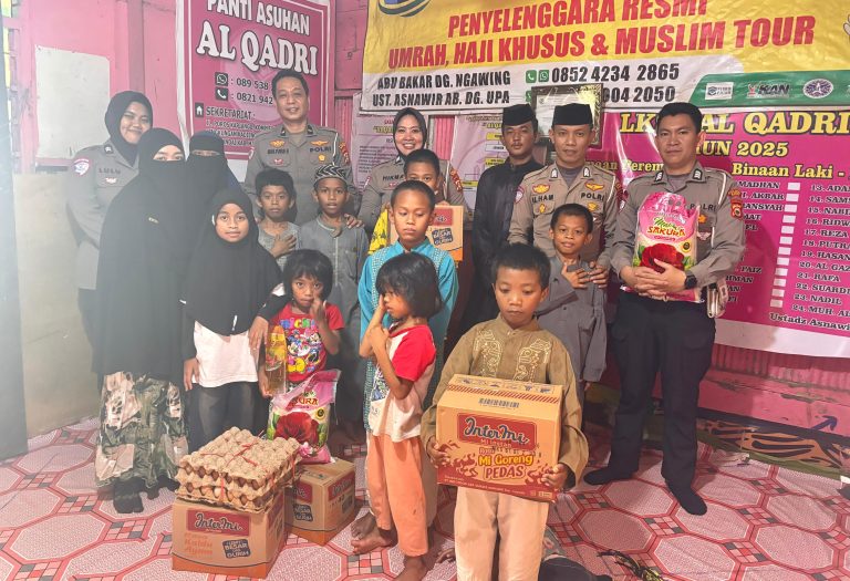 Sat Lantas Polres Maros Gelar Bakti Sosial di Panti Asuhan Al Qadri Mandai
