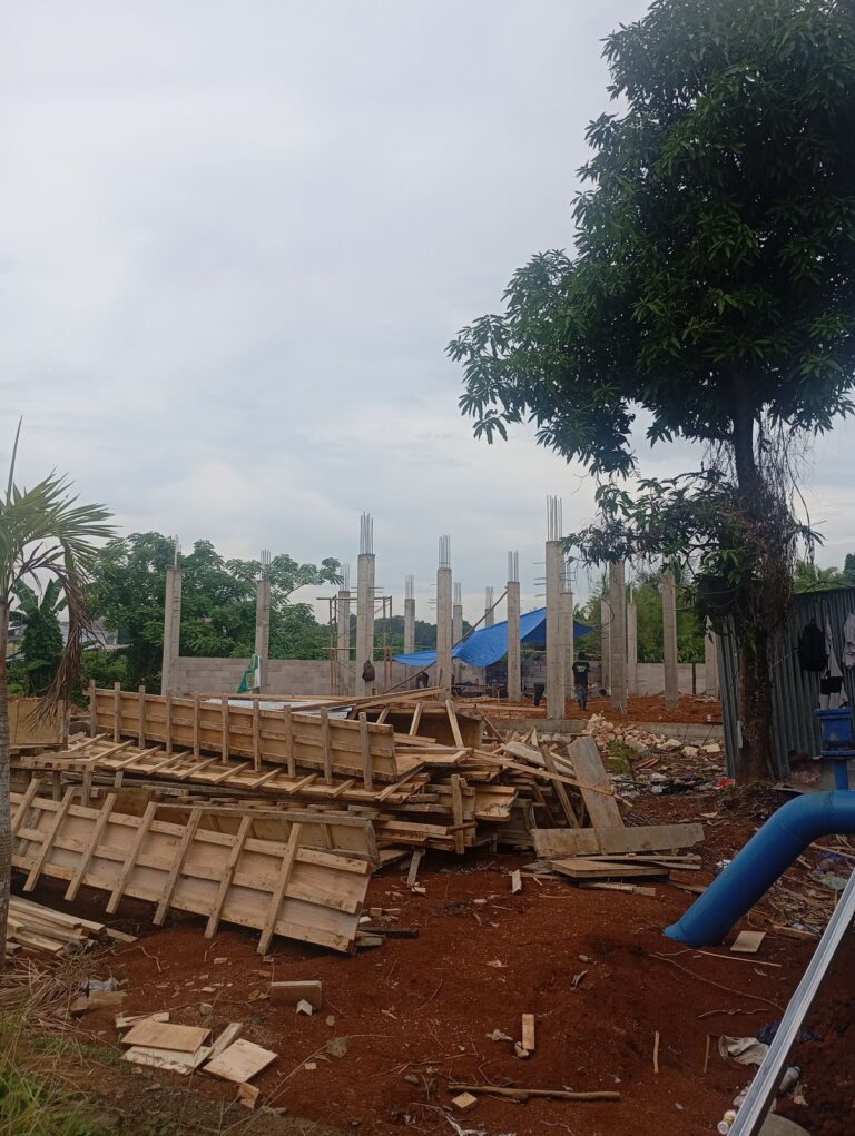 Rumah Makan Kayu Bangkoa Disorot, Diduga Bangun Usaha di Perbatasan Makassar–Maros Tanpa Kantongi Izin